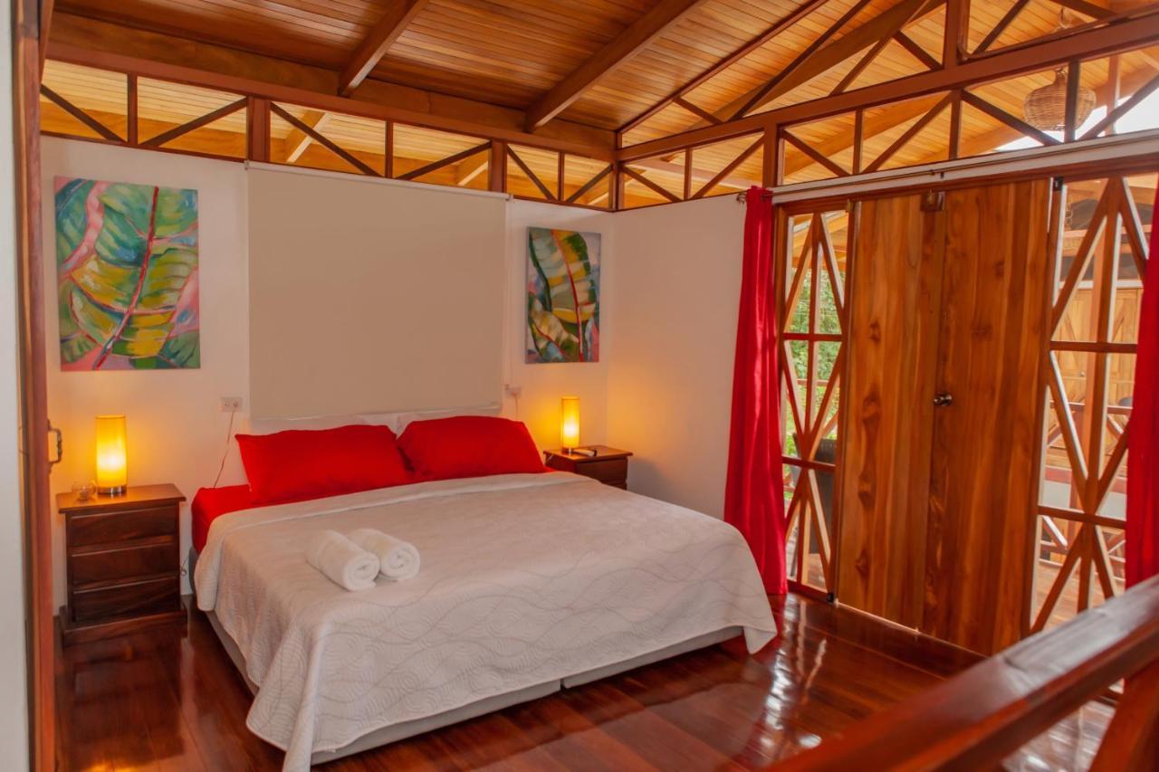 Ibiza Tropical Beach Villas Uvita Exterior photo